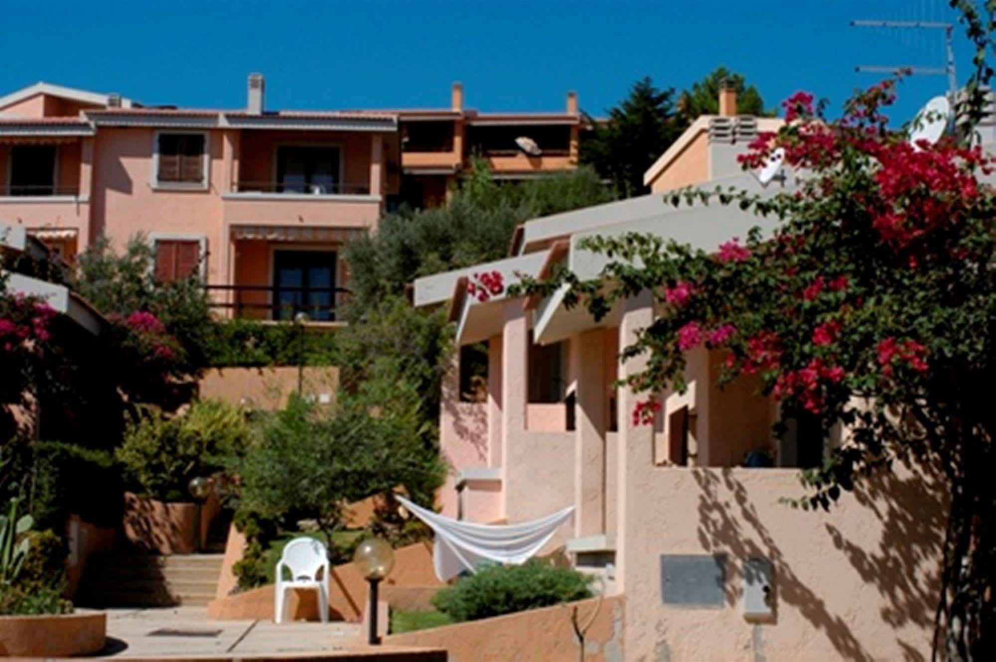 Residence Il Borgo Di Porto Corallo Villaputzu Exterior foto